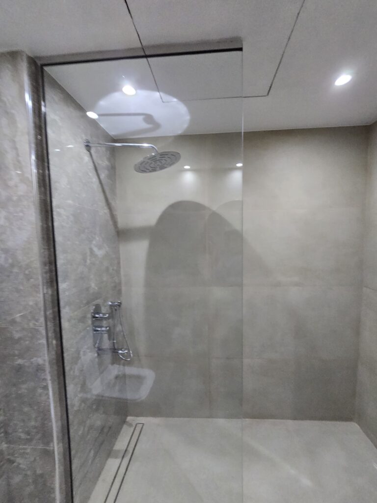 WhatsApp Image 2025-12-04 at 6.23.51 PM (1)